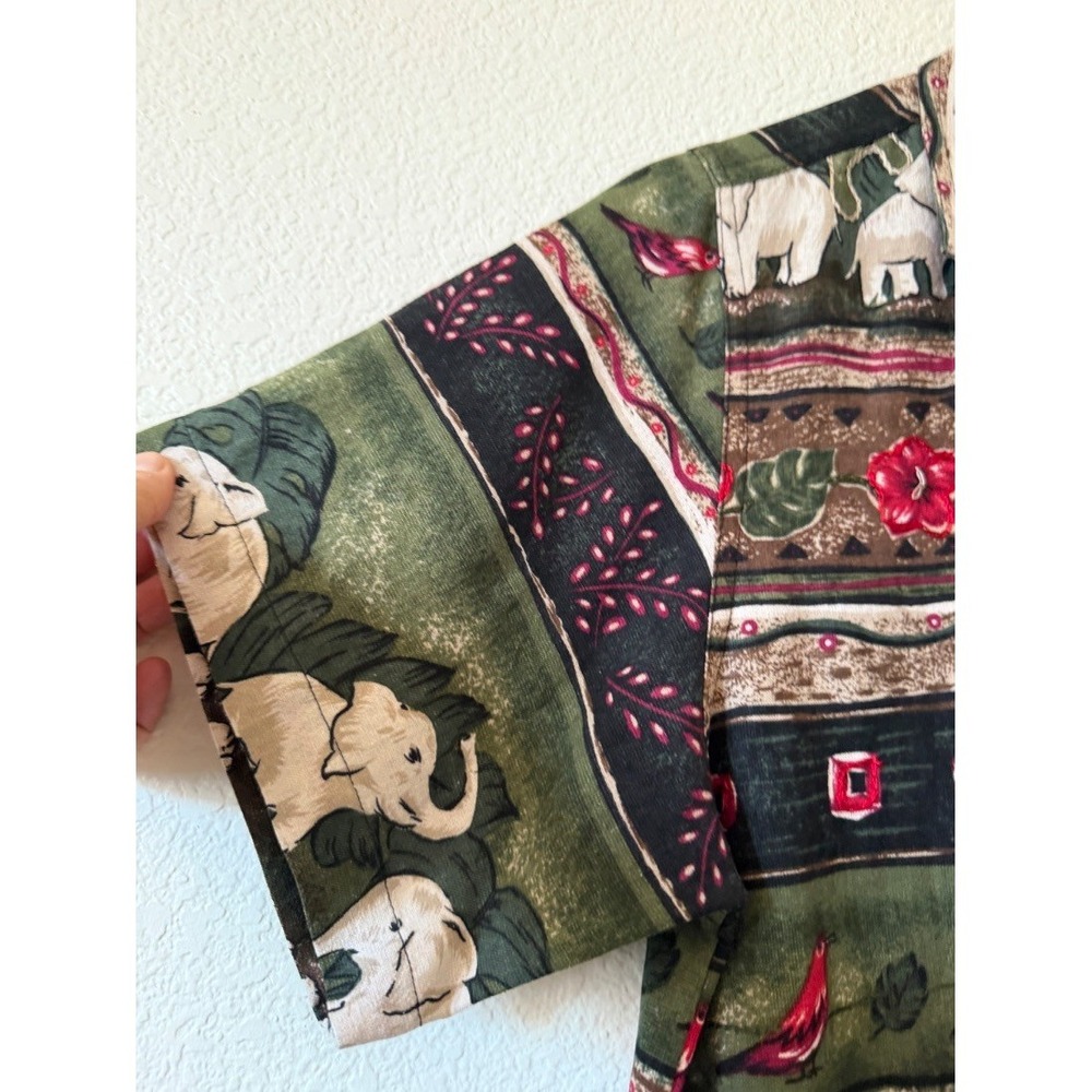 Erin London Womens Blouse Shirt Green Elephant Print Silk Linen Small - Picture 7 of 13